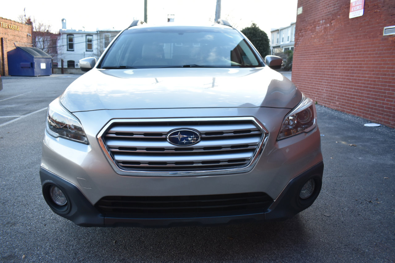 Used 2015 Subaru Outback 2.5i Limited w/ Protection Package #2 image 9