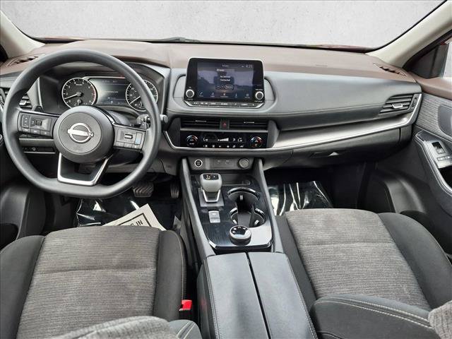 Used 2023 Nissan Rogue SV AWD/4WD image 18