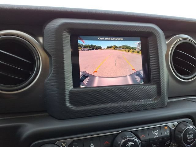 Used 2023 Jeep Gladiator Sport AWD/4WD image 29