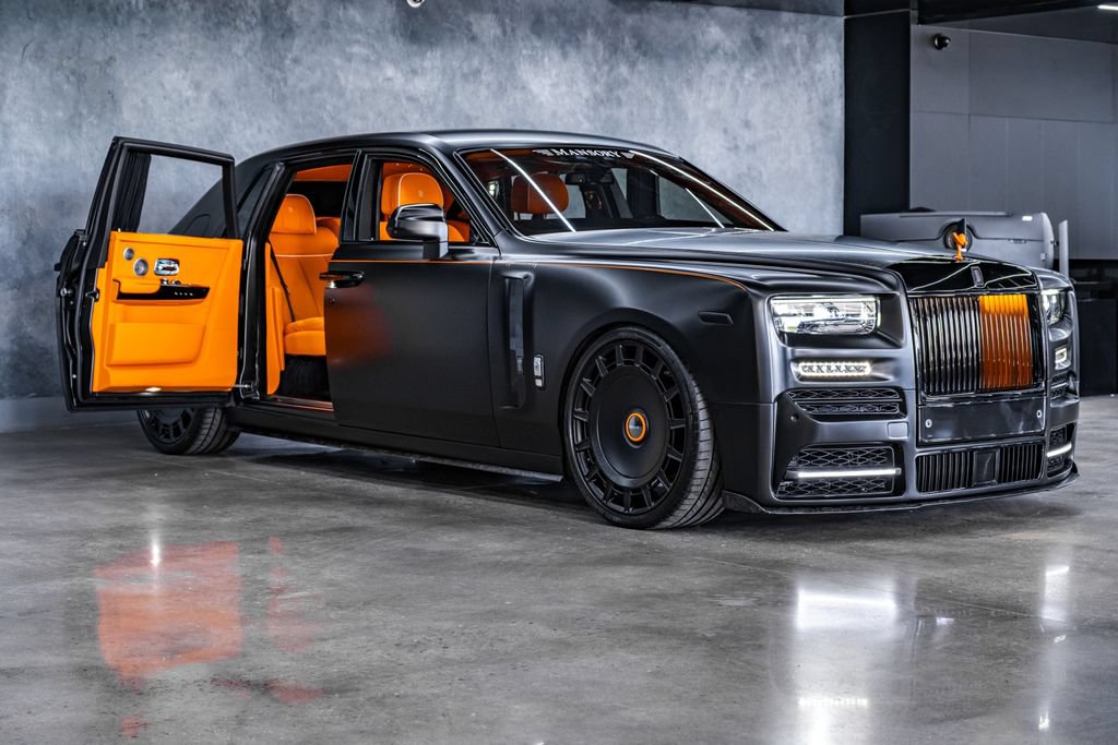 Used 2024 Rolls-Royce Phantom Sedan RWD image 6