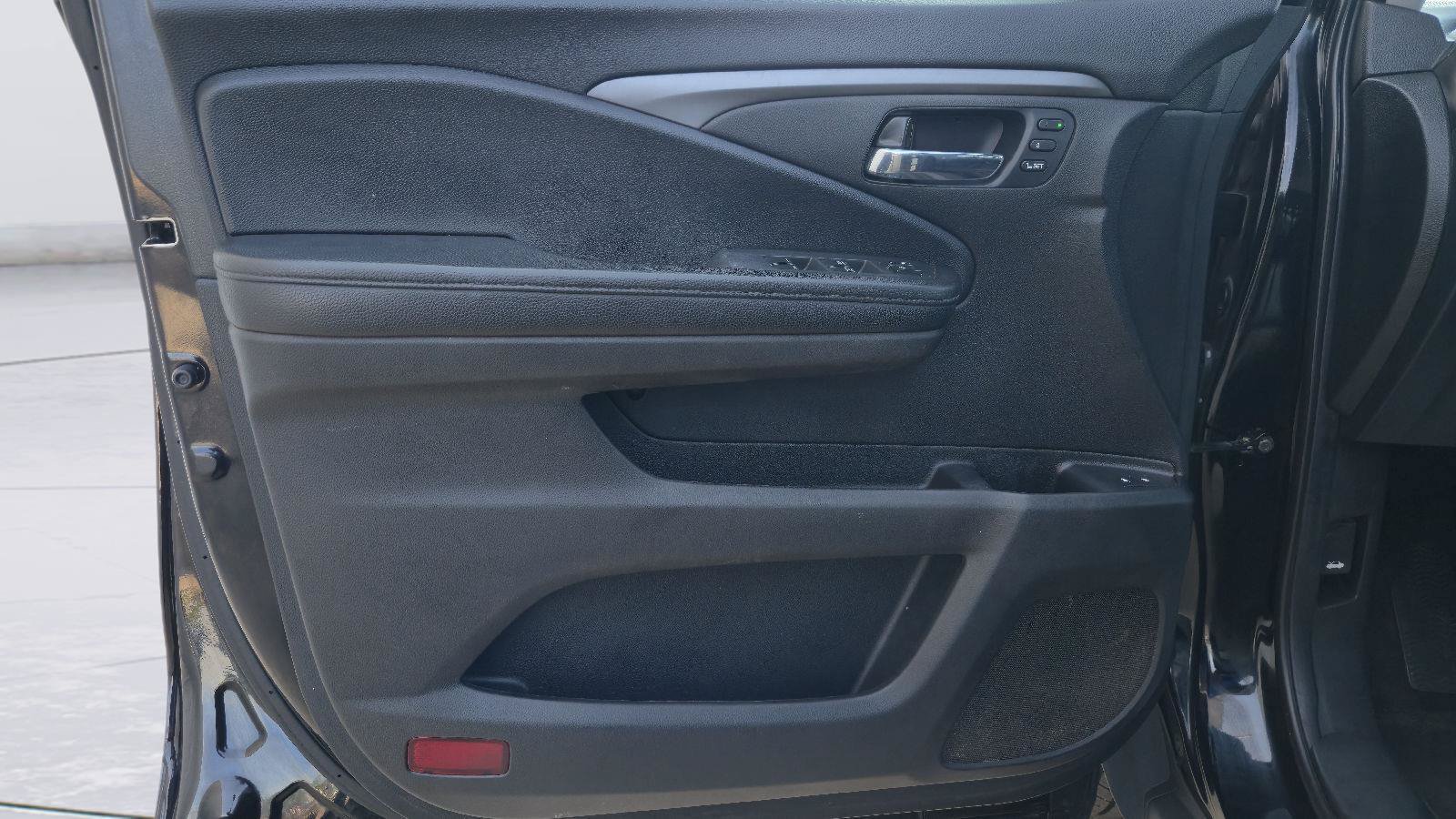 Used 2021 Honda Pilot EX-L image 12