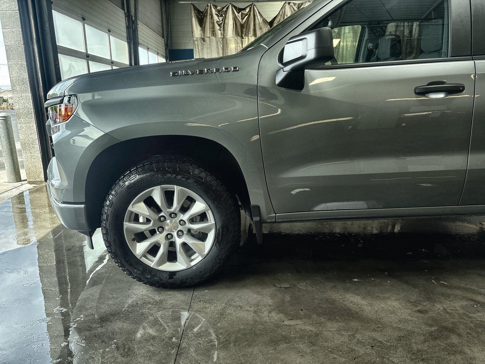 New 2026 Chevrolet Silverado 1500 Custom AWD/4WD image 17
