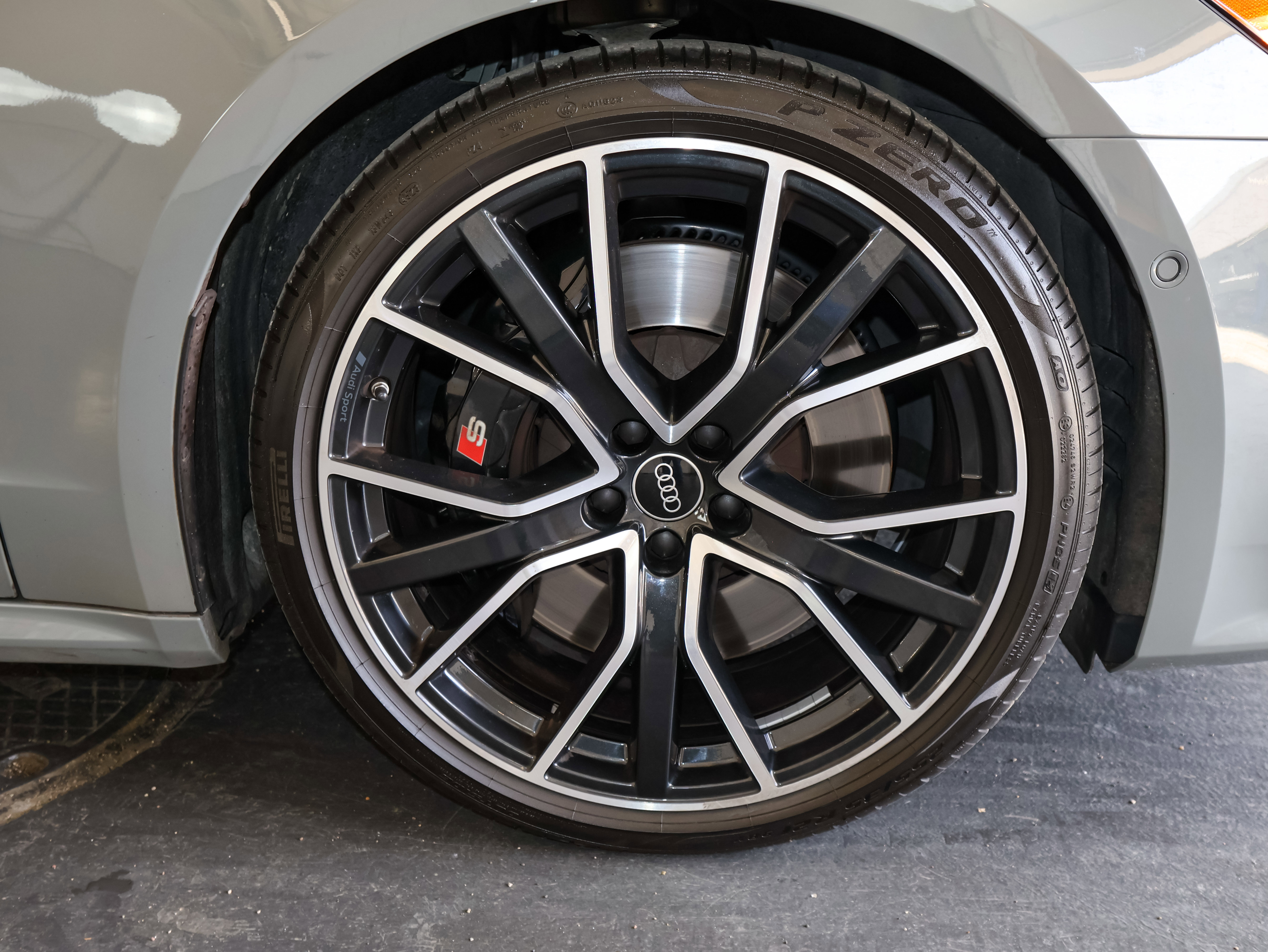 Used 2023 Audi S7 Prestige w/ Prestige Package image 47