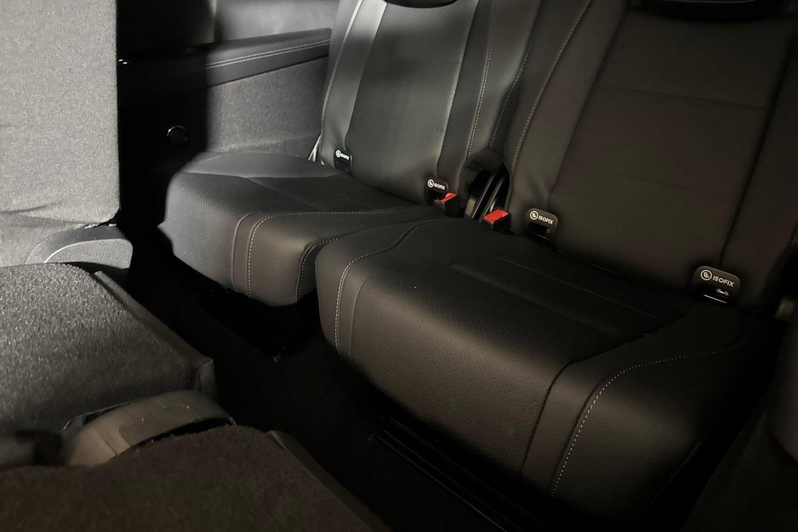 Certified 2025 Mercedes-Benz GLS 450 4MATIC image 24