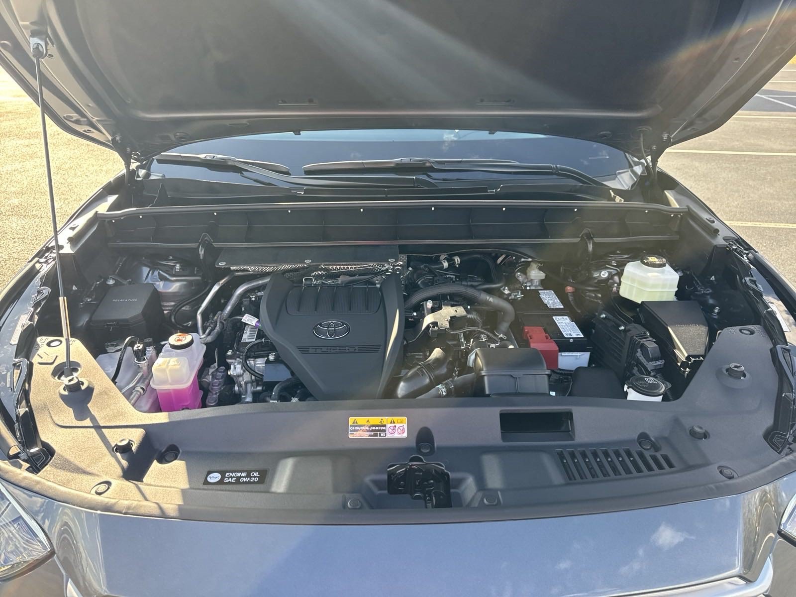 New 2025 Toyota Highlander XLE FWD image 42
