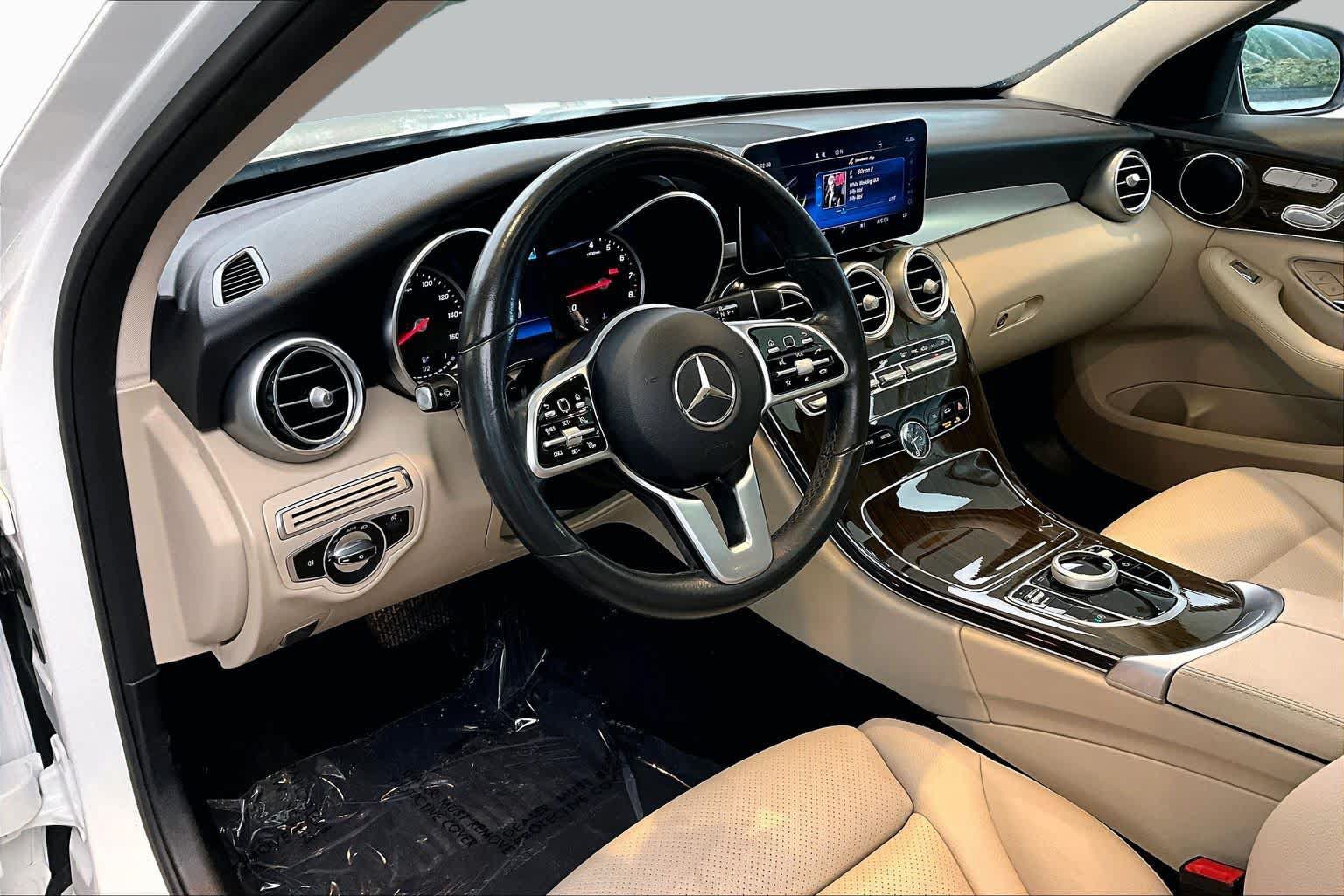 Used 2019 Mercedes-Benz C 300 Sedan image 17