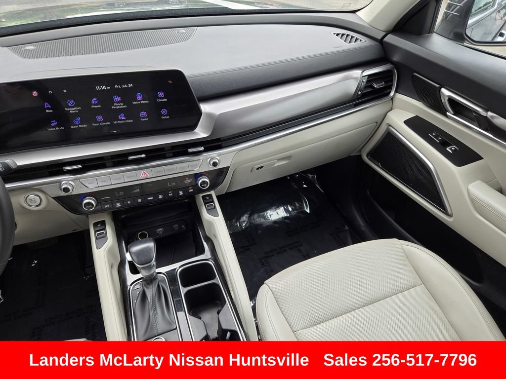 Used 2024 Kia Telluride S FWD image 17