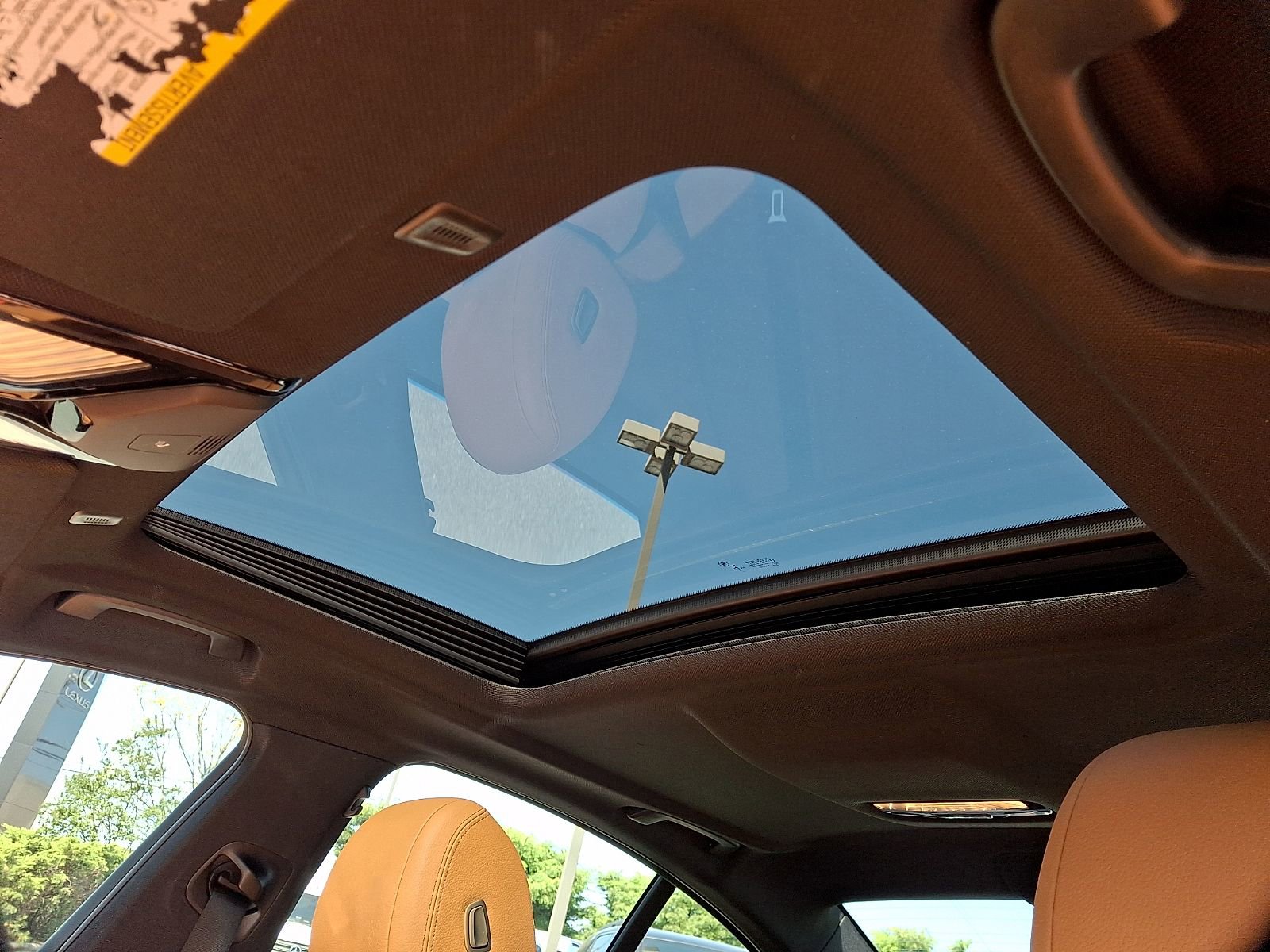 Used 2019 BMW 530i w/ Premium Package RWD image 14