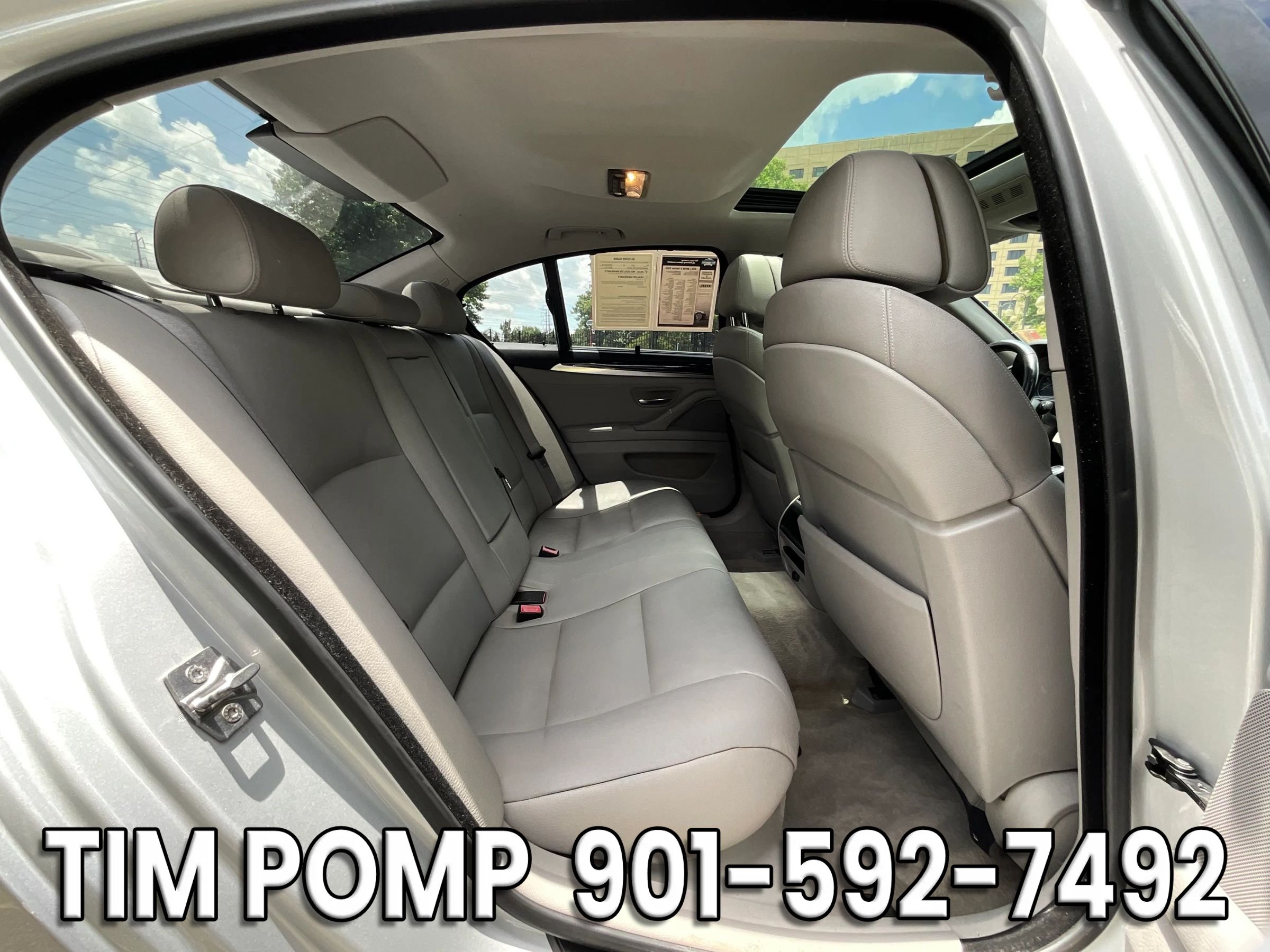 Used 2011 BMW 550i Sedan RWD image 16