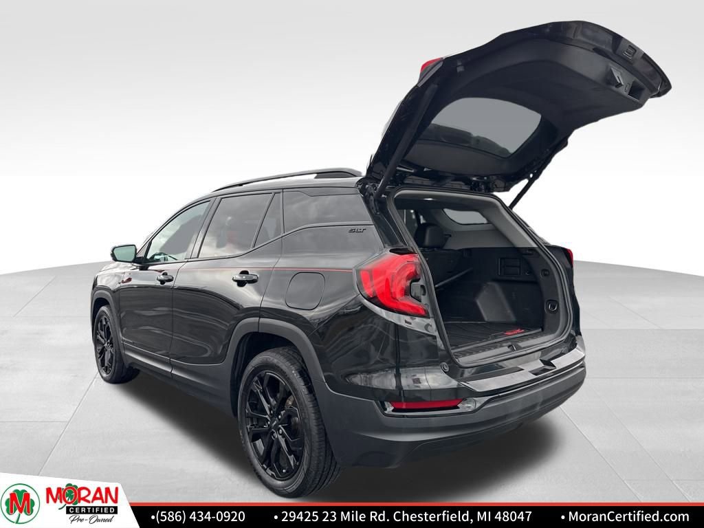 Used 2021 GMC Terrain SLT w/ Elevation Edition image 29