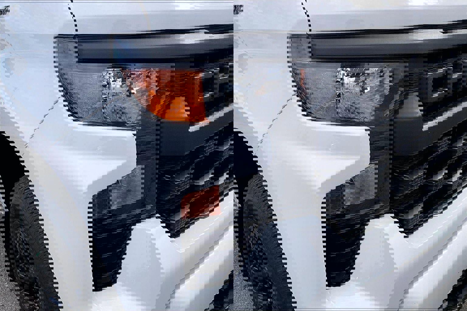 Used 2025 Chevrolet Silverado 1500 Custom image 25