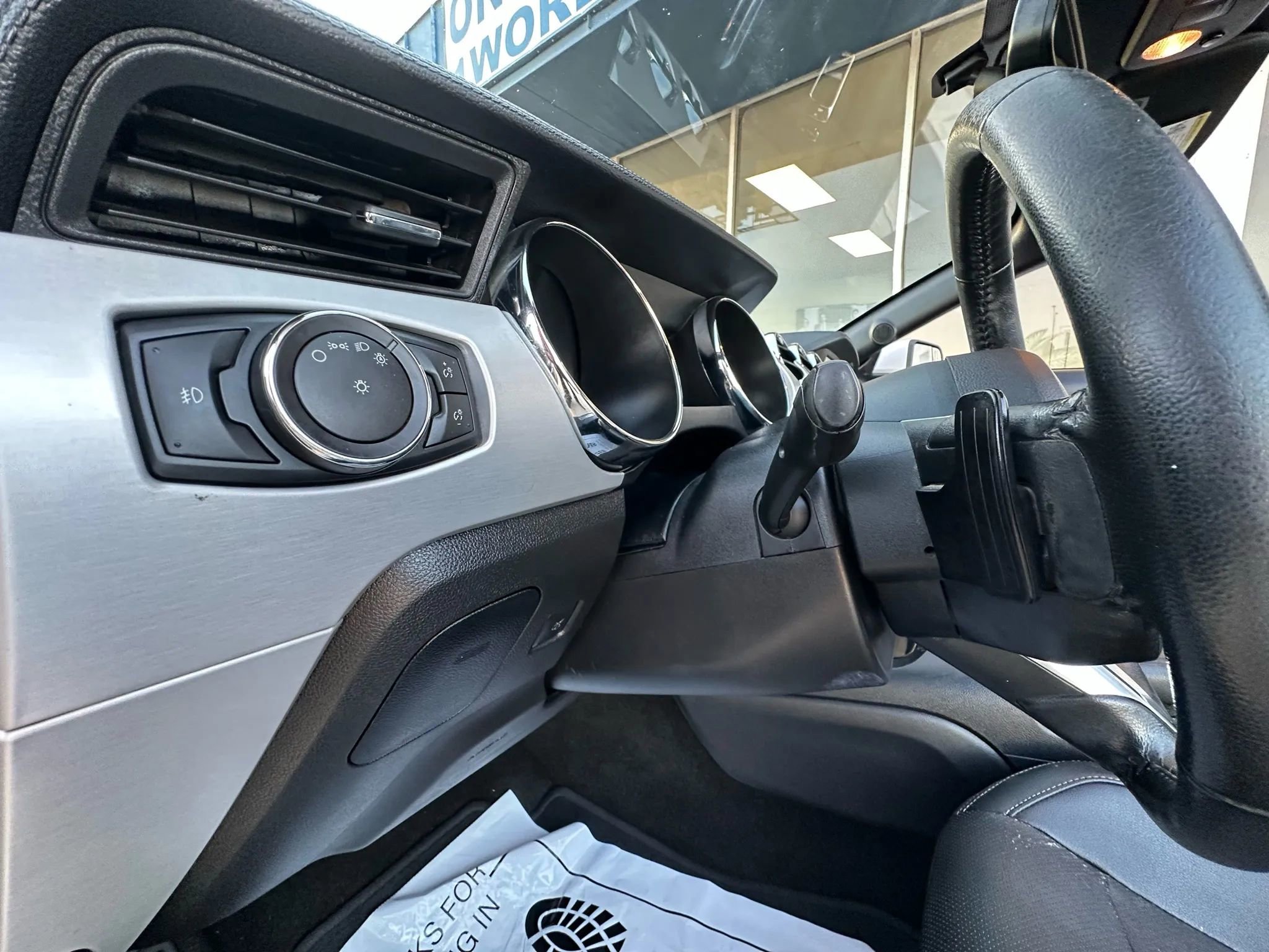 Used 2016 Ford Mustang Premium image 26