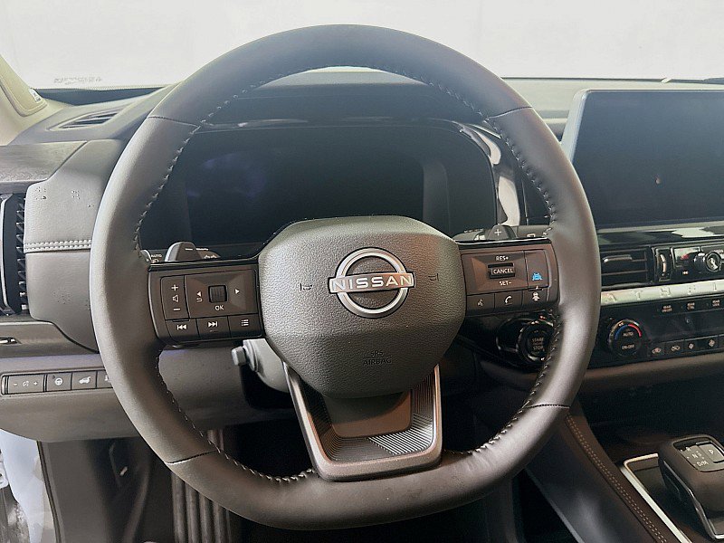 New 2026 Nissan Pathfinder Platinum AWD/4WD image 12
