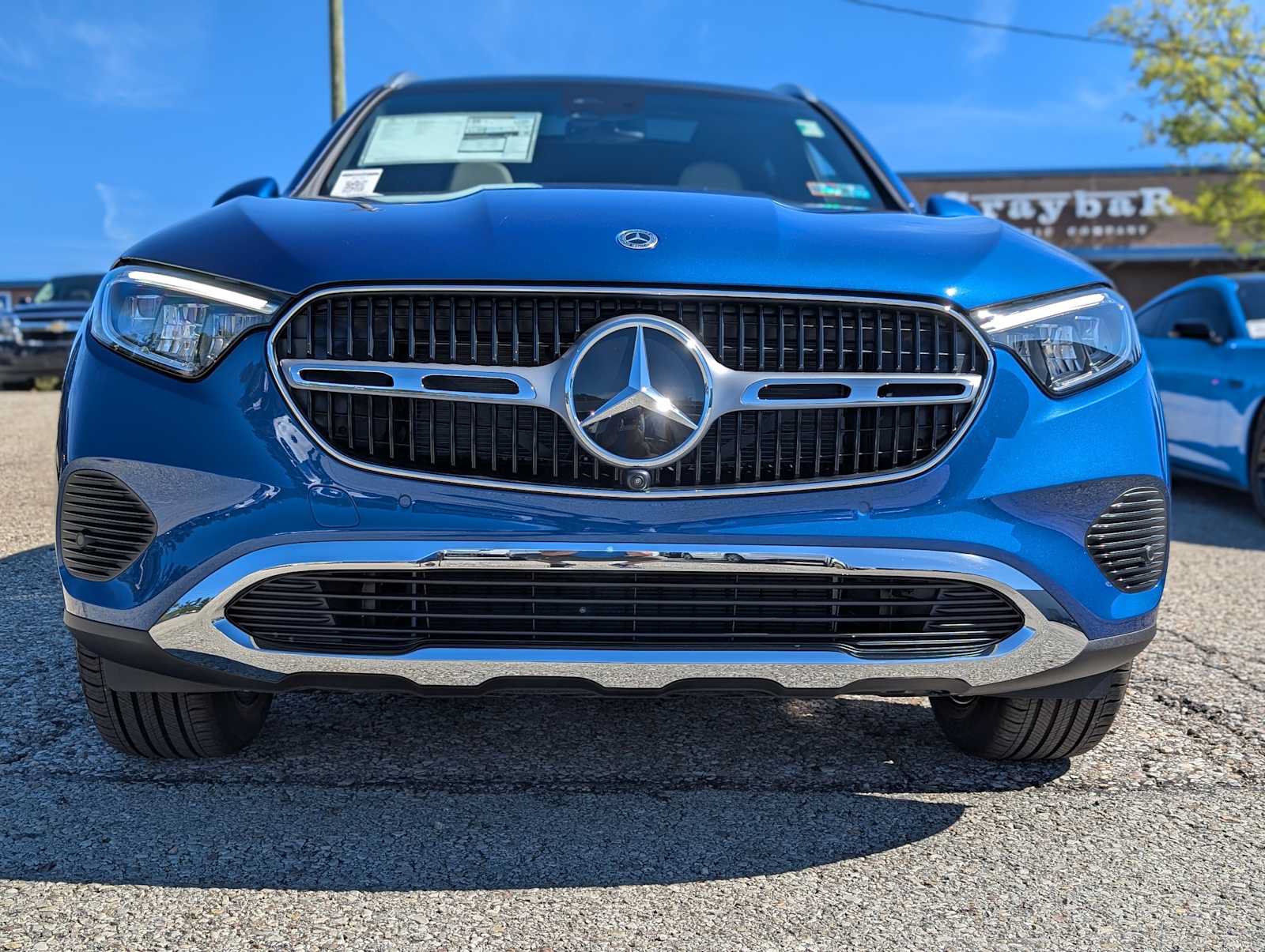 New 2027 Mercedes-Benz GLC 300 4MATIC image 2