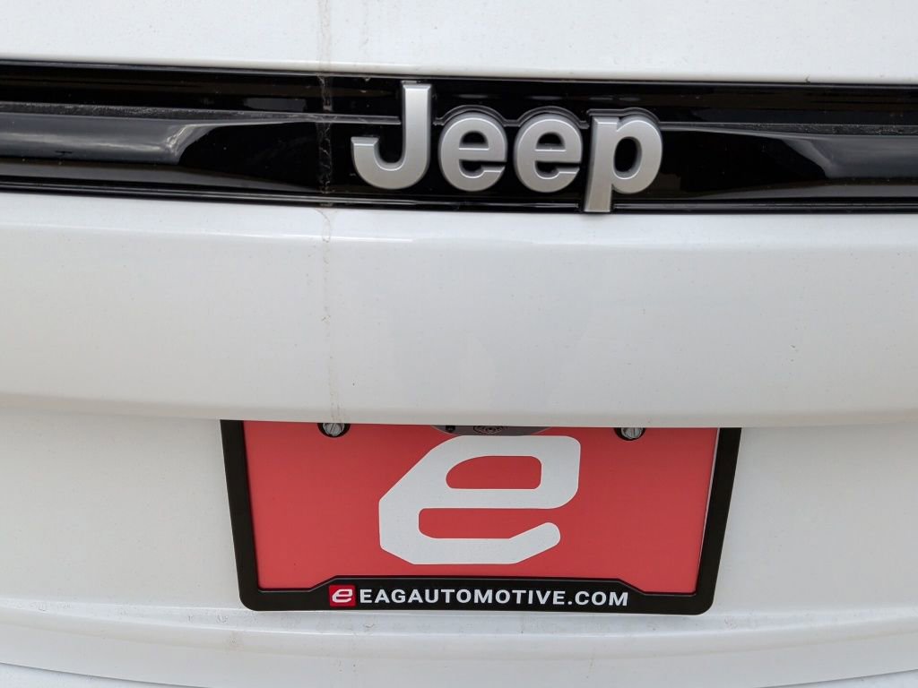 New 2025 Jeep Grand Cherokee Summit image 54