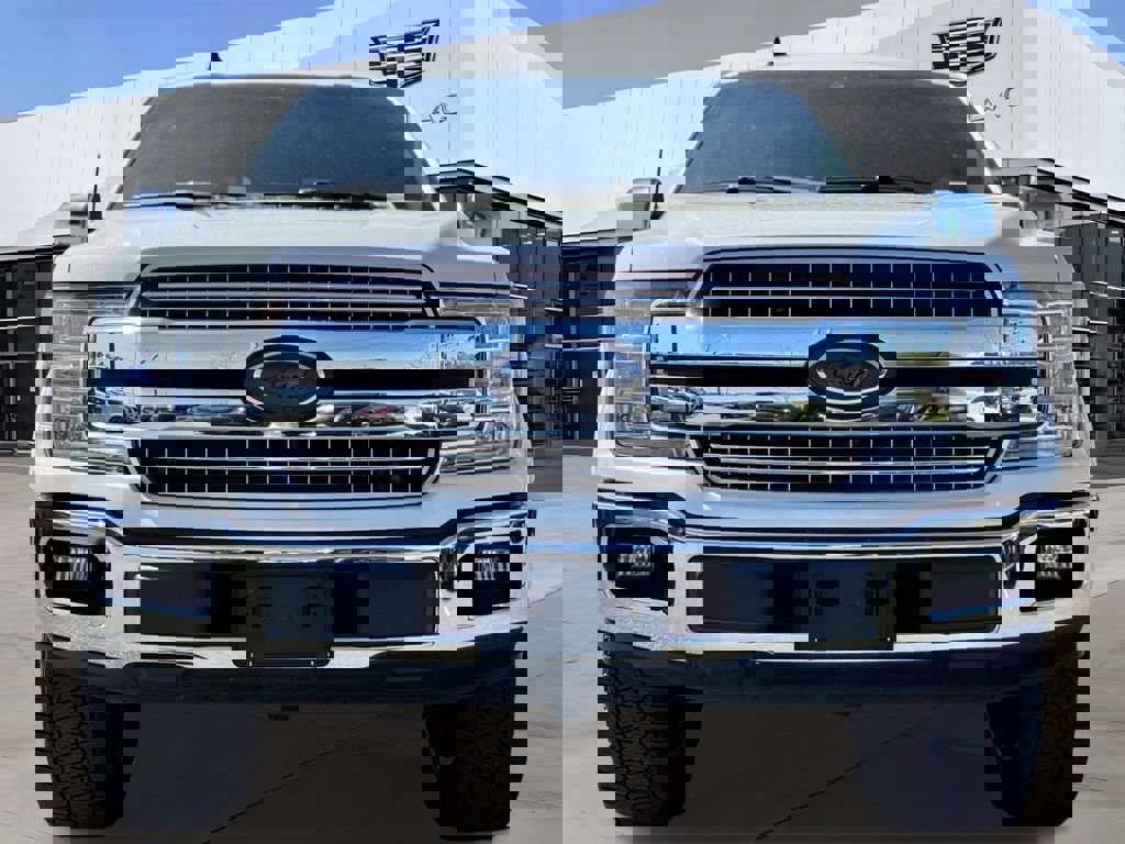 Used 2020 Ford F150 Lariat w/ Equipment Group 502A Luxury image 4