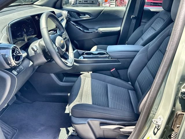 New 2025 Chevrolet Equinox LT FWD image 42