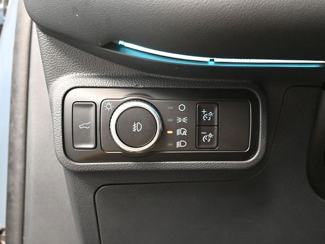 Used 2025 Ford Explorer ST image 33