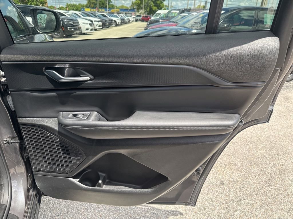 Certified 2024 Jeep Grand Cherokee L Laredo w/ Luxury Tech Group I image 21