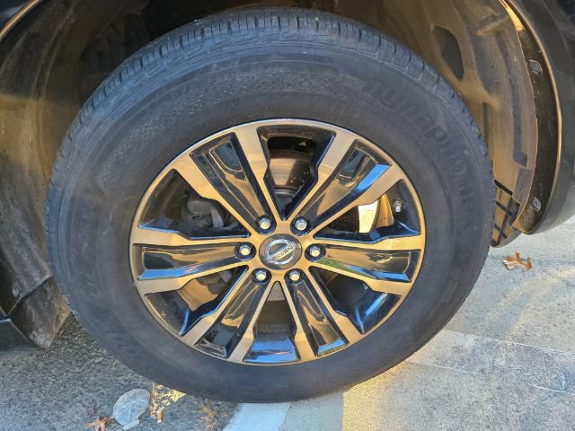 Used 2017 Nissan Armada Platinum AWD/4WD image 23