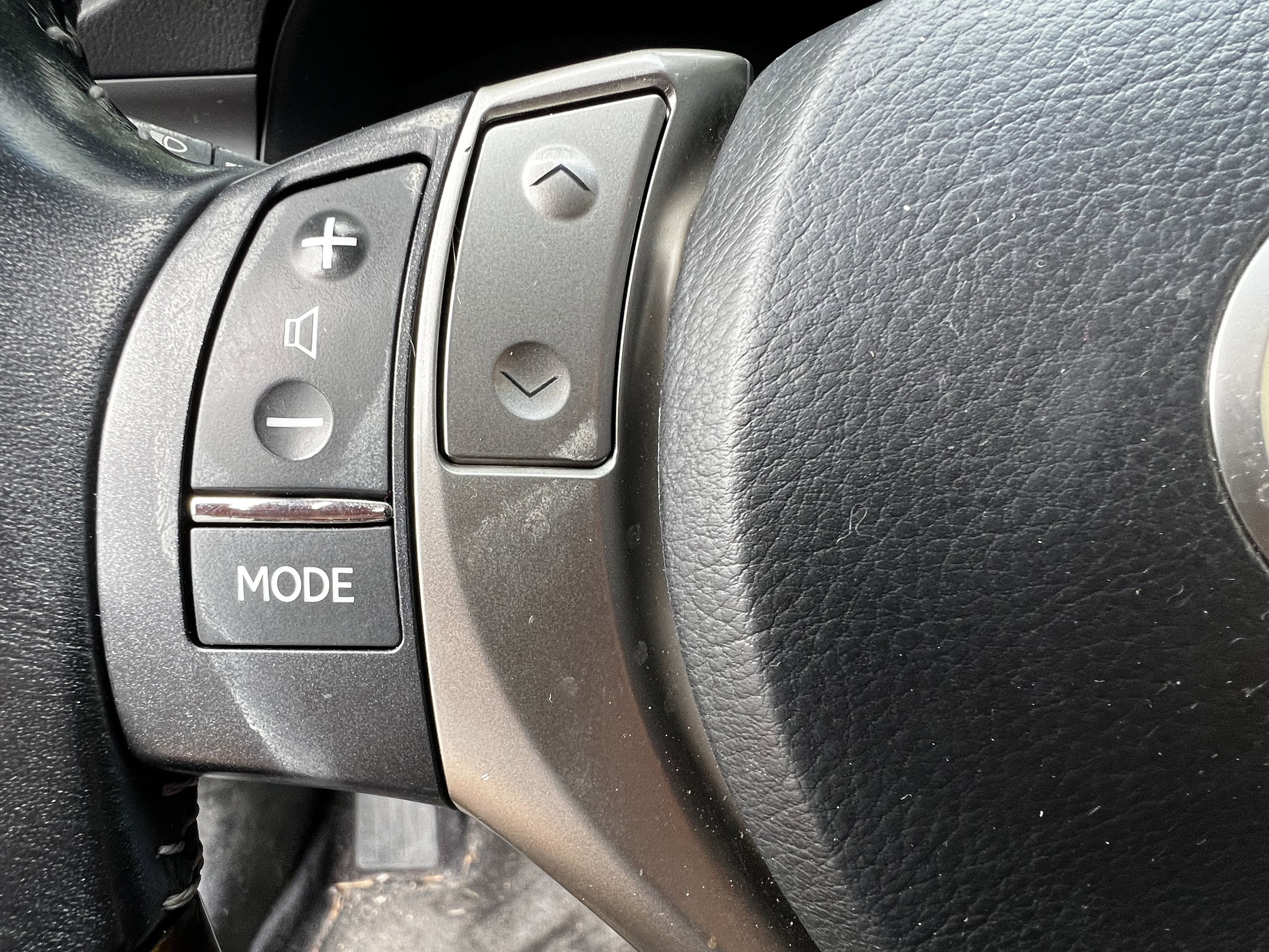 Used 2013 Lexus ES 350 w/ Luxury Pkg FWD image 19
