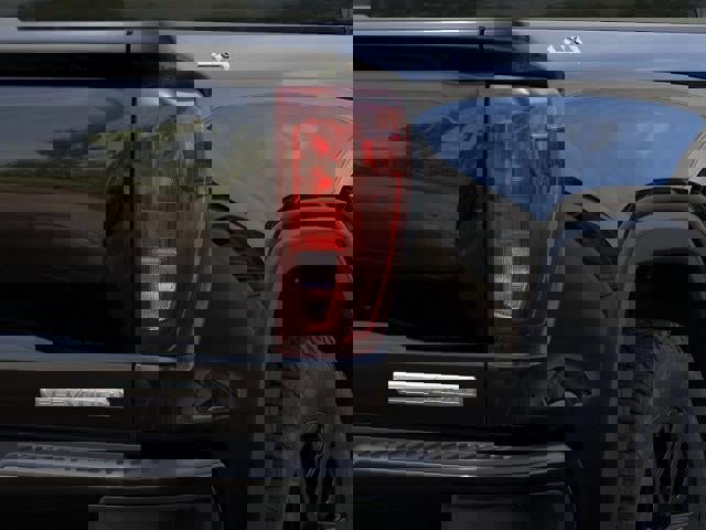 New 2026 GMC Sierra 1500 Elevation image 11