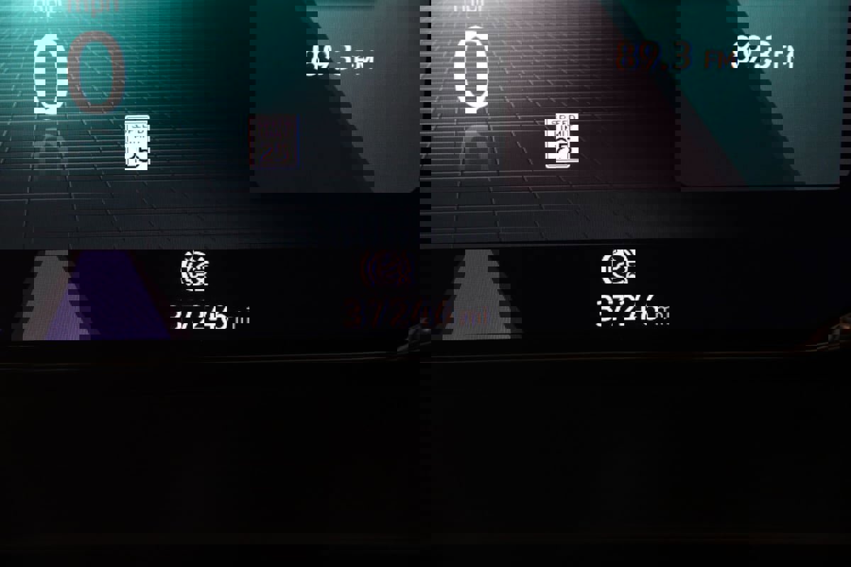 Used 2024 Volkswagen Atlas SEL Premium R-Line image 41