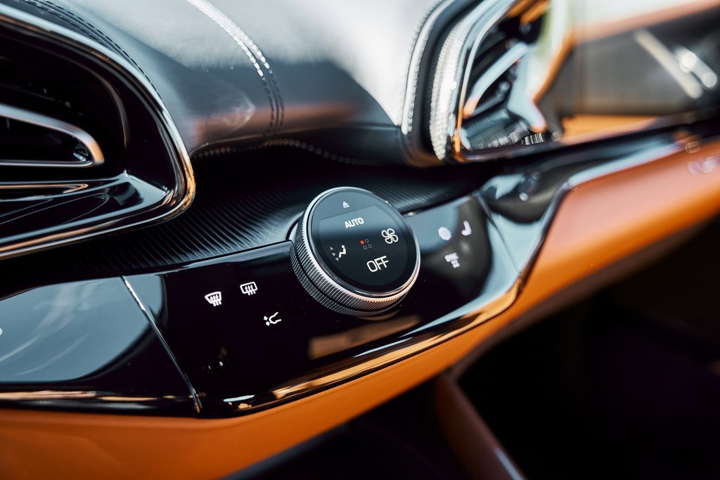 Used 2026 Ferrari Purosangue image 88