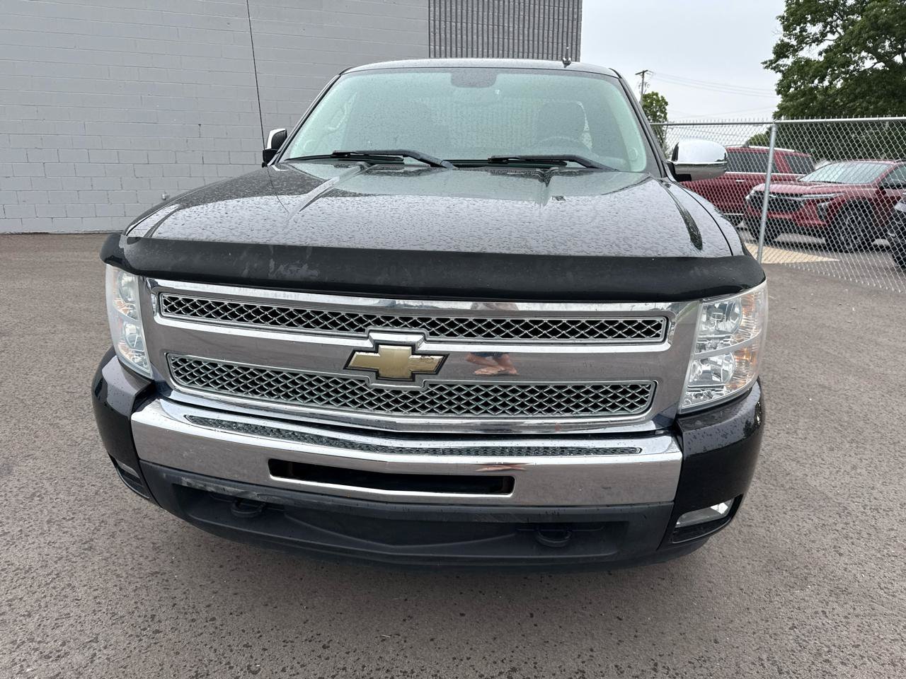Used 2011 Chevrolet Silverado 1500 LT w/ All-Star Edition AWD/4WD image 2