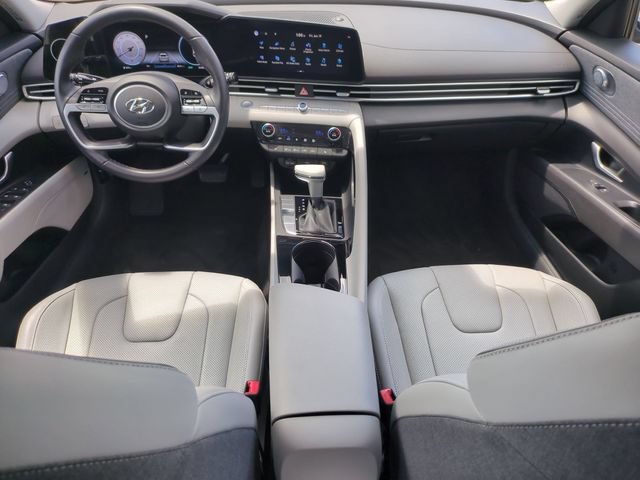 Certified 2023 Hyundai Elantra Limited FWD image 14