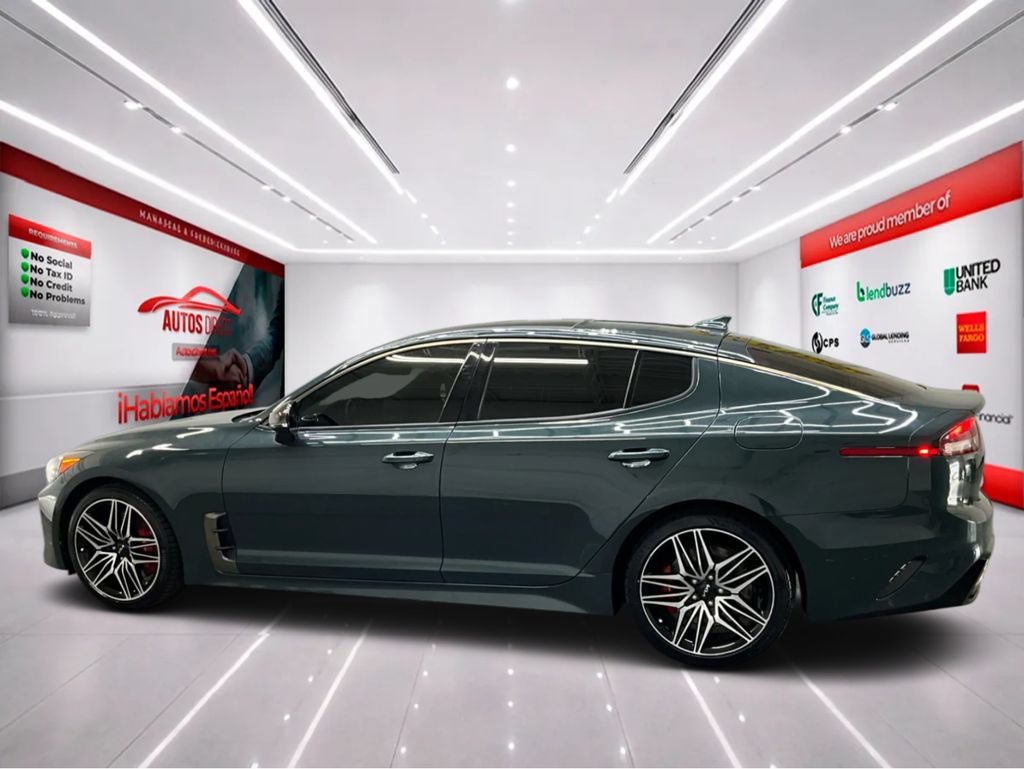 Used 2022 Kia Stinger GT1 RWD image 4