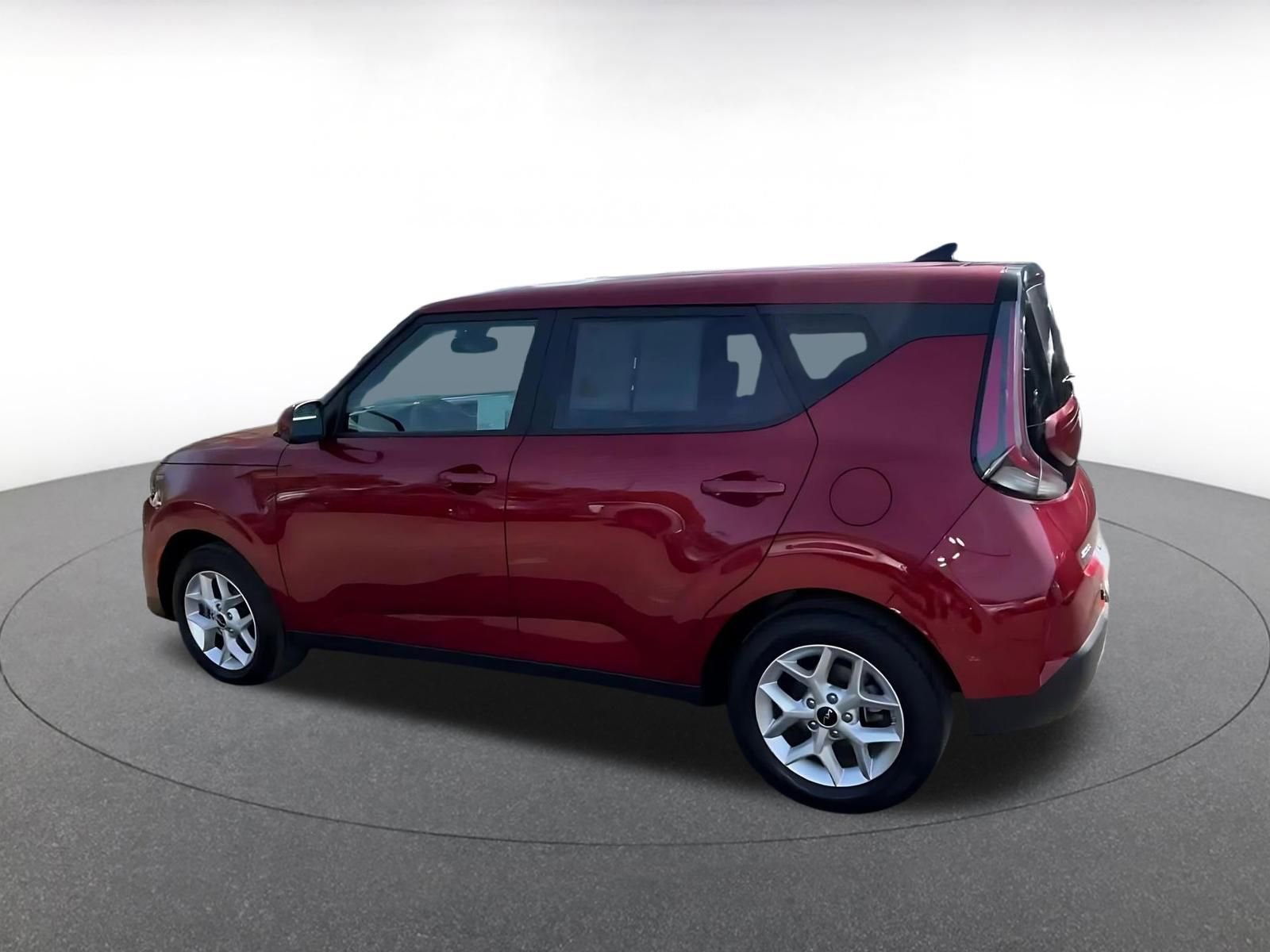 Used 2025 Kia Soul LX w/ LX Technology Package image 10