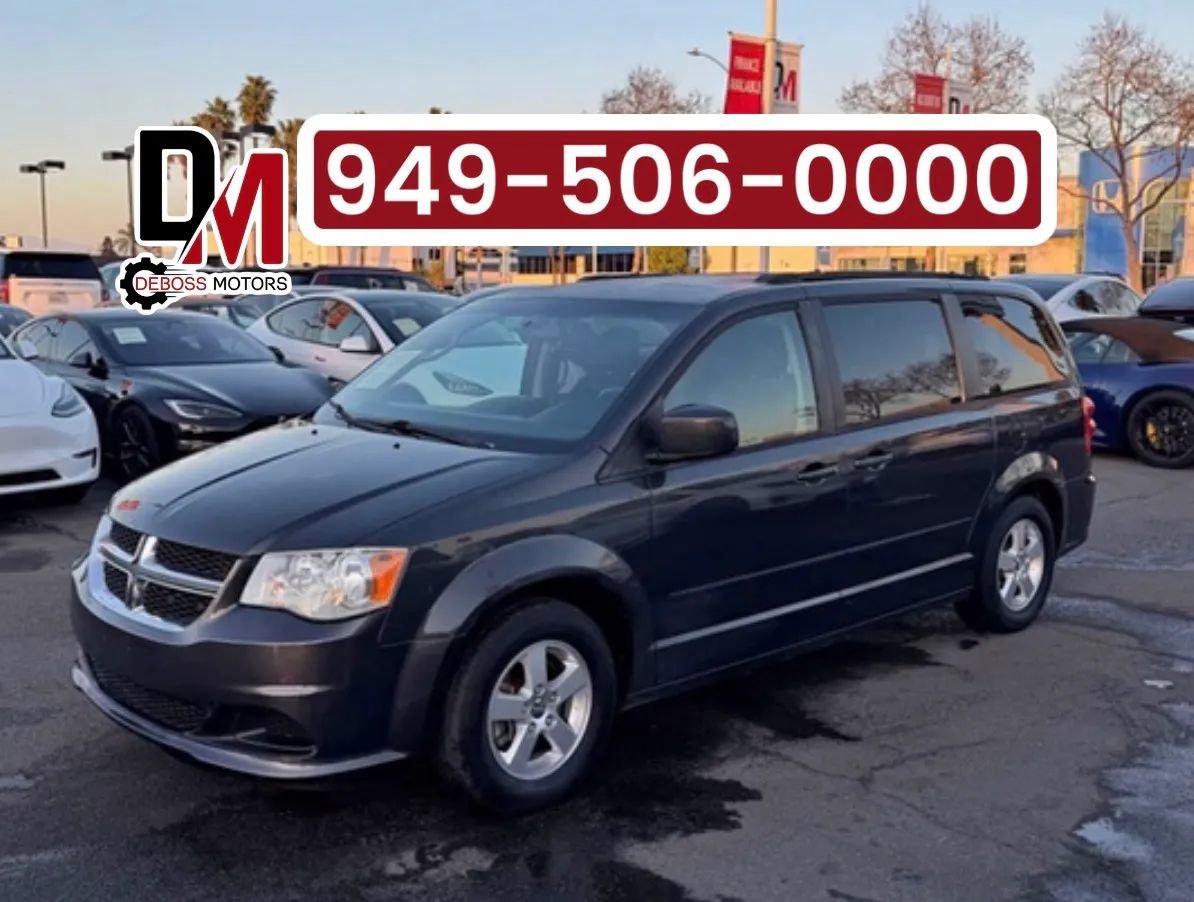 Used 2012 Dodge Grand Caravan SXT image 1