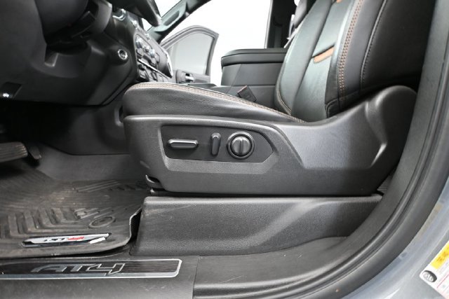 Used 2020 GMC Sierra 1500 AT4 w/ AT4 Premium Package AWD/4WD image 18