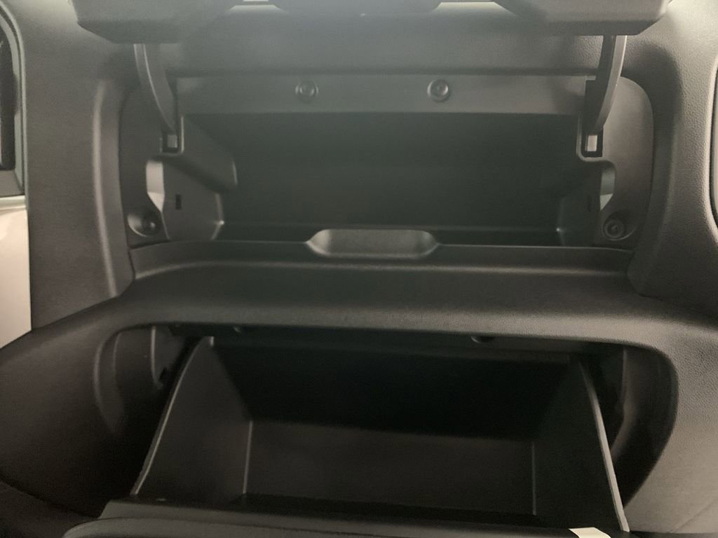 New 2026 Chevrolet Silverado 2500 Custom w/ Custom Value Package AWD/4WD image 21
