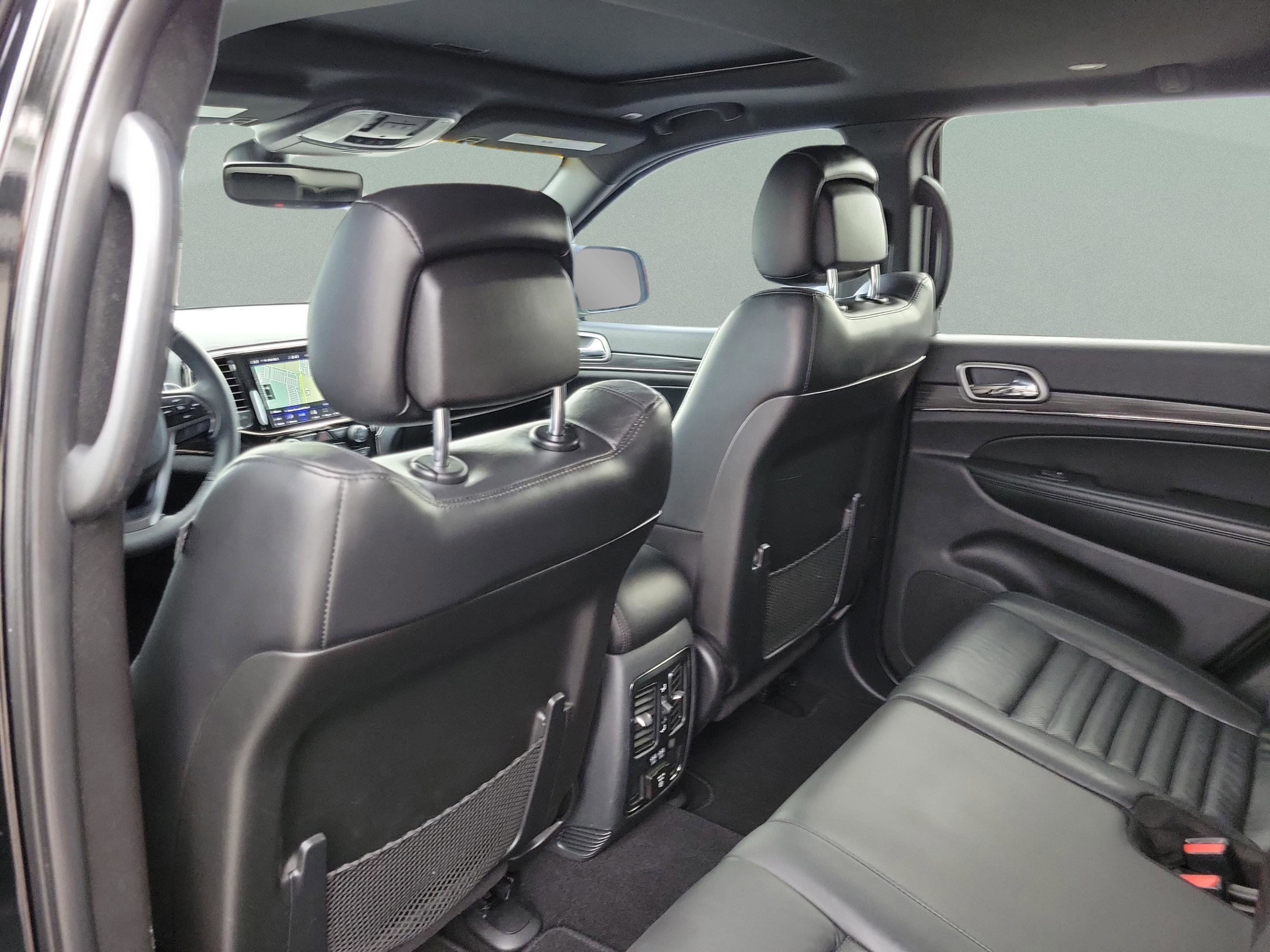 Used 2020 Jeep Grand Cherokee Limited X image 22