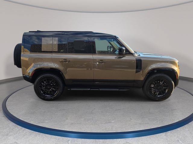 New 2026 Land Rover Defender 110 X-Dynamic SE AWD/4WD image 4