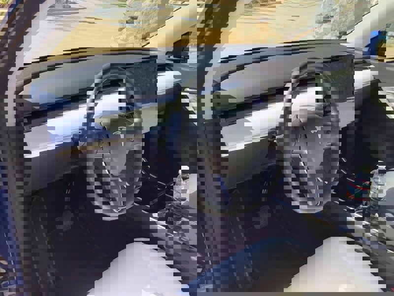 Used 2020 Tesla Model Y Long Range image 21