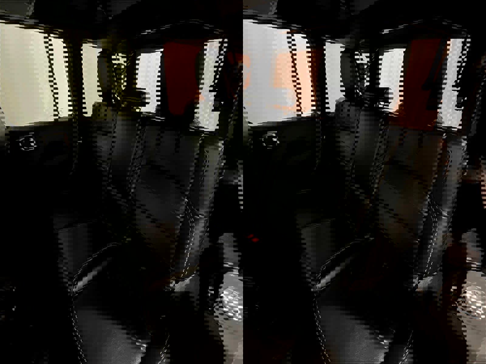 Used 2023 Jeep Wrangler Sahara w/ Cold Weather Group image 15