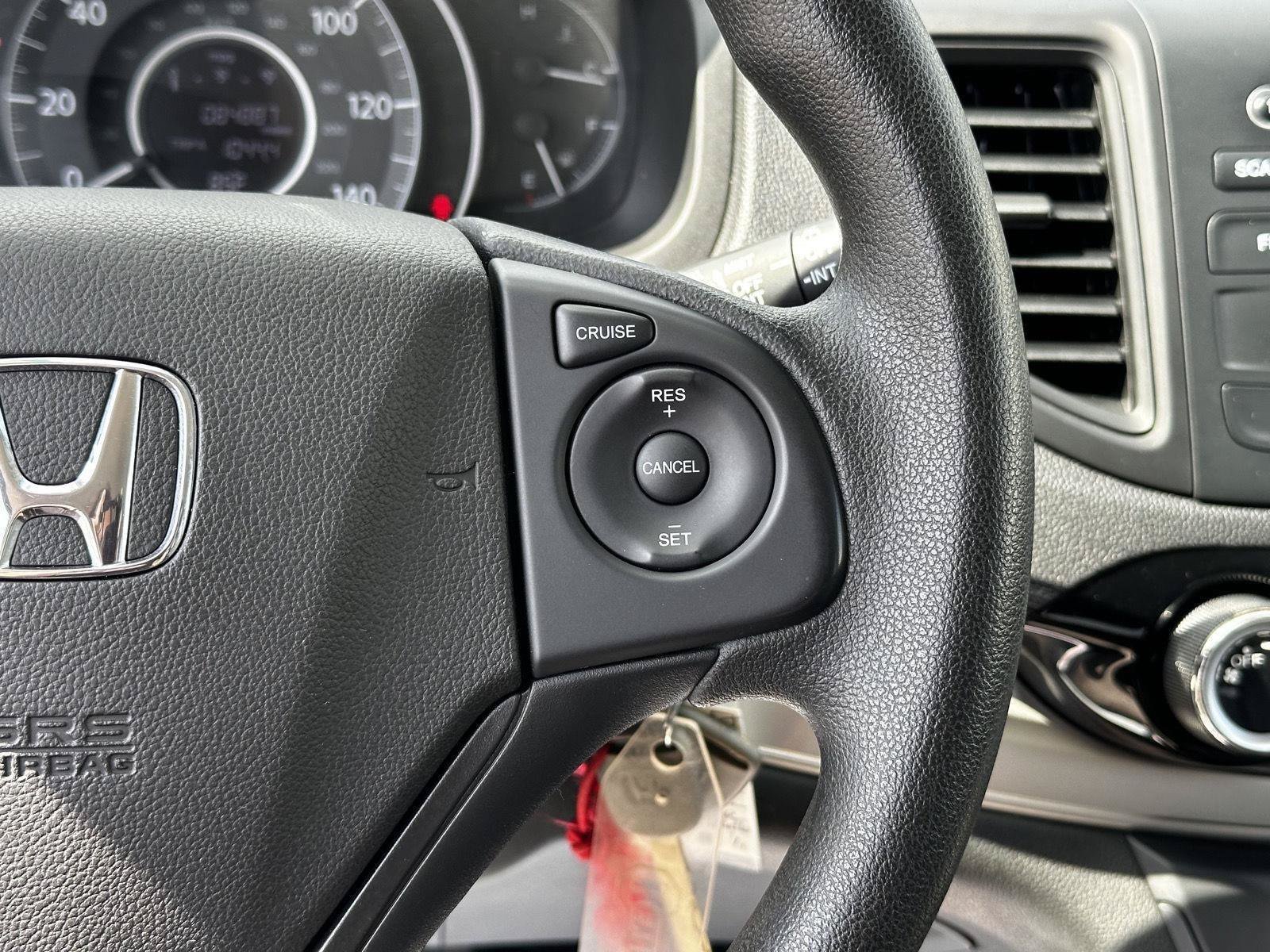 Used 2016 Honda CR-V SE image 11