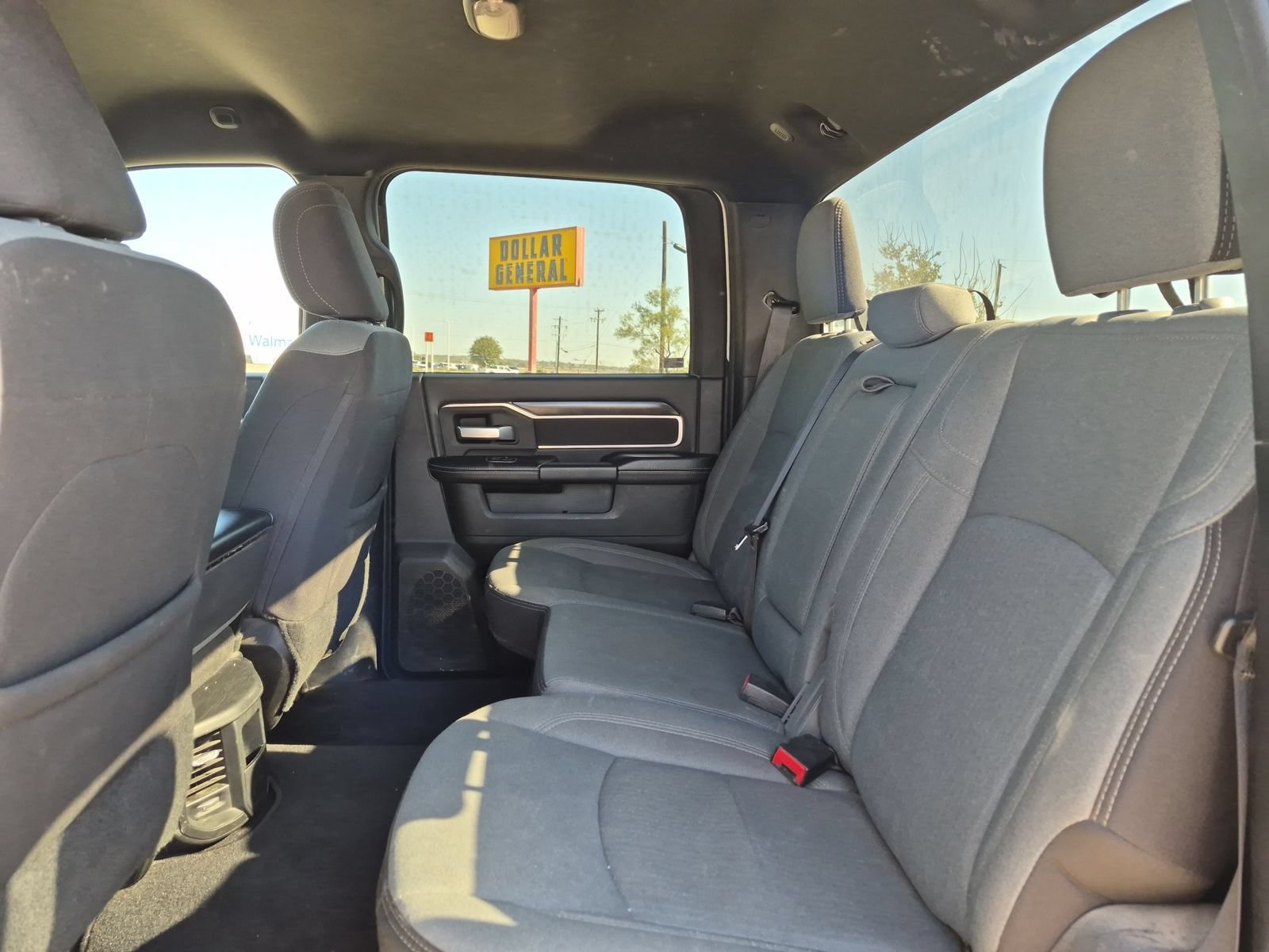 Used 2024 RAM 2500 Big Horn AWD/4WD image 23