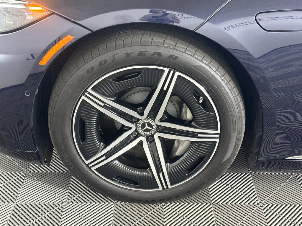 Certified 2023 Mercedes-Benz EQS 580 4MATIC Sedan image 12