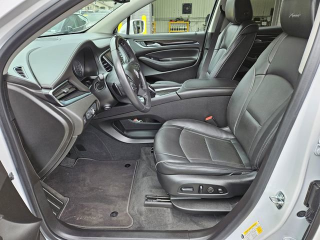 Used 2020 Buick Enclave Avenir w/ Avenir Technology Package AWD/4WD image 22