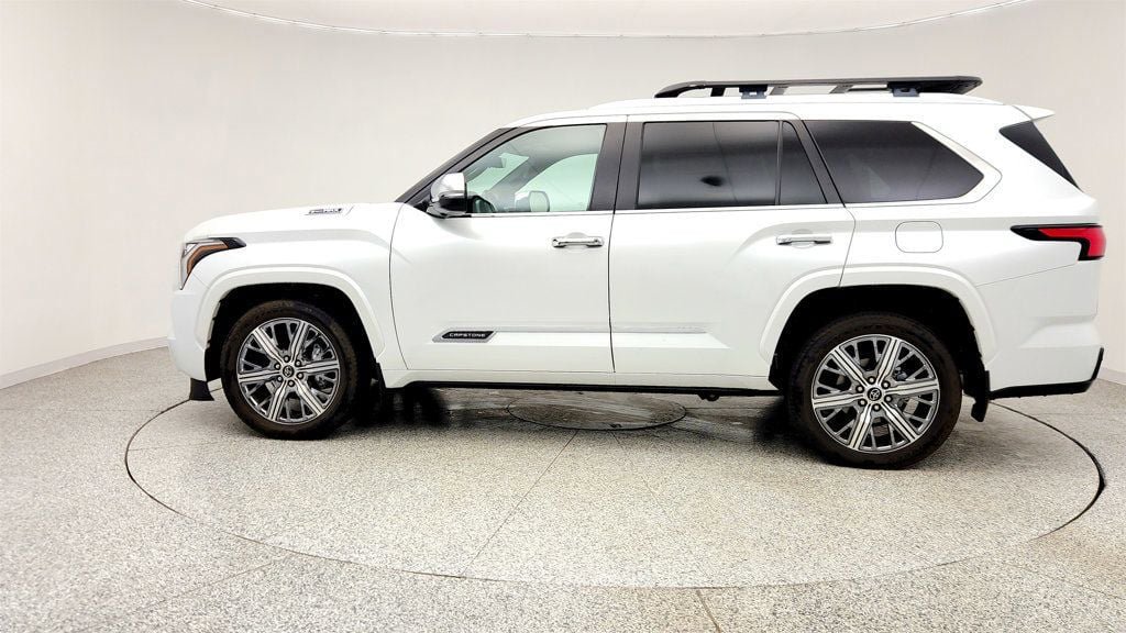 Used 2024 Toyota Sequoia Capstone image 8