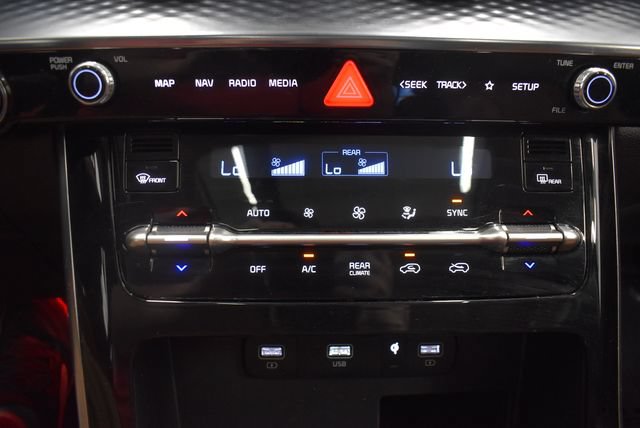 Used 2022 Kia Carnival SX Prestige FWD image 29