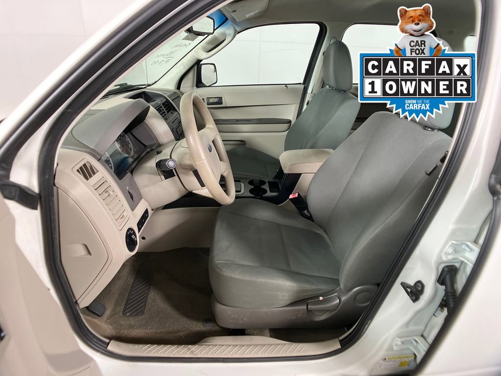 Used 2011 Ford Escape XLS w/ 101A Rapid Spec Order Code image 27