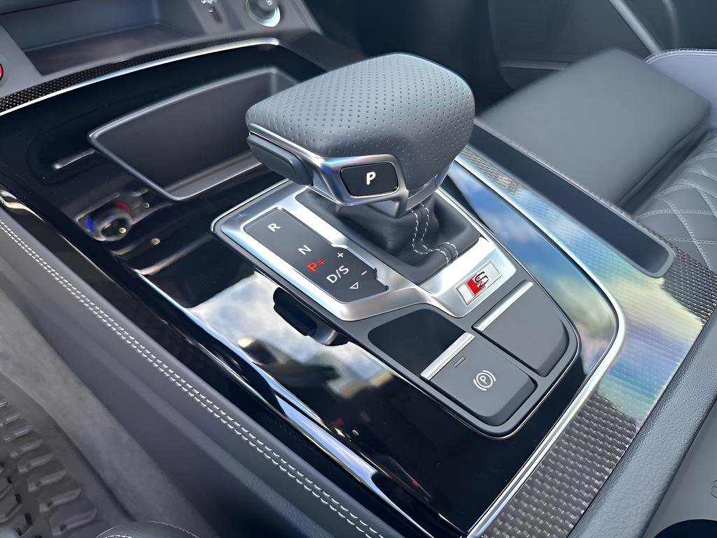 Used 2024 Audi SQ5 Premium Plus image 40