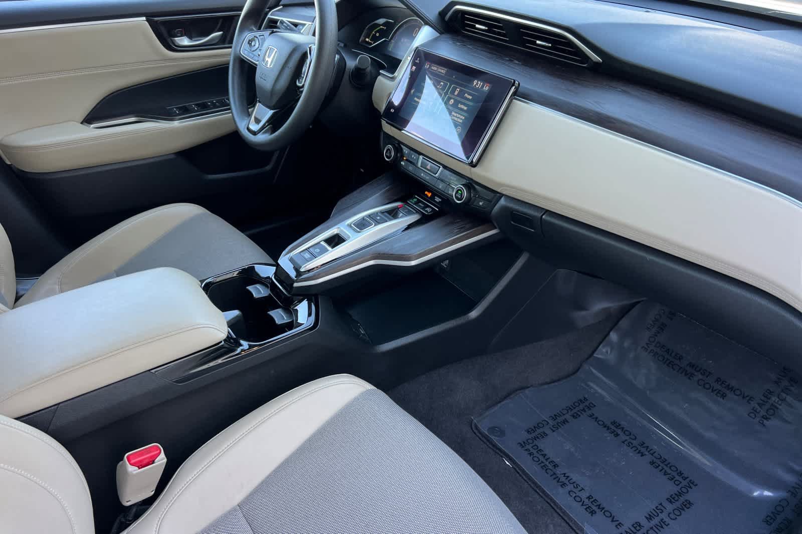 Used 2018 Honda Clarity Plug-In Hybrid image 16
