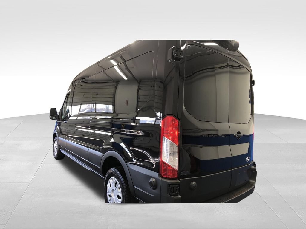 New 2026 Ford Transit 350 148 Medium Roof w/ Exterior Upgrade Package RWD image 4