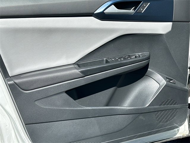 Used 2022 Volkswagen Taos SE image 10